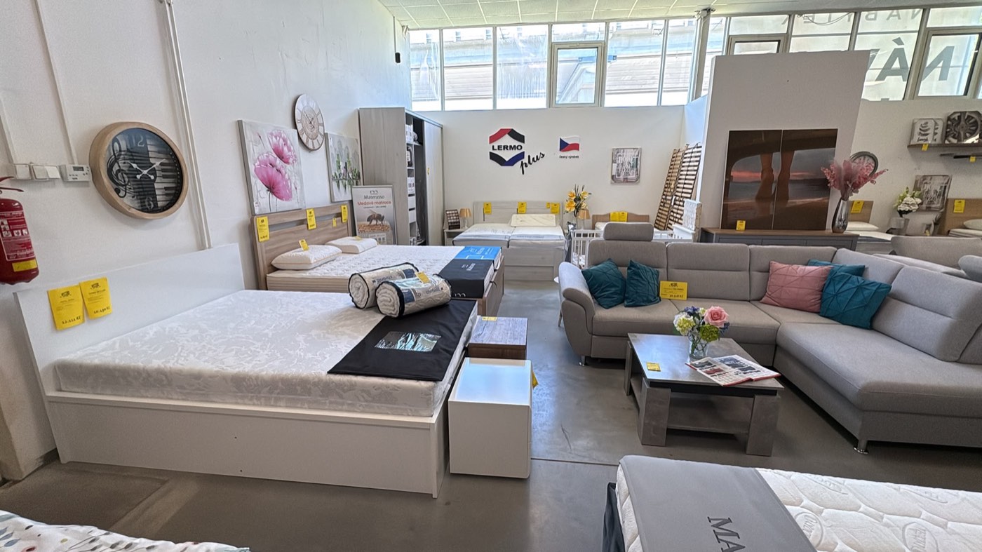 Showroom RASCH GROUP v České Lípě – interiér prodejny 3